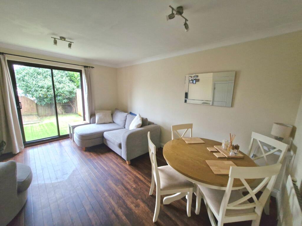 Abelia Close, Paignton photo 2