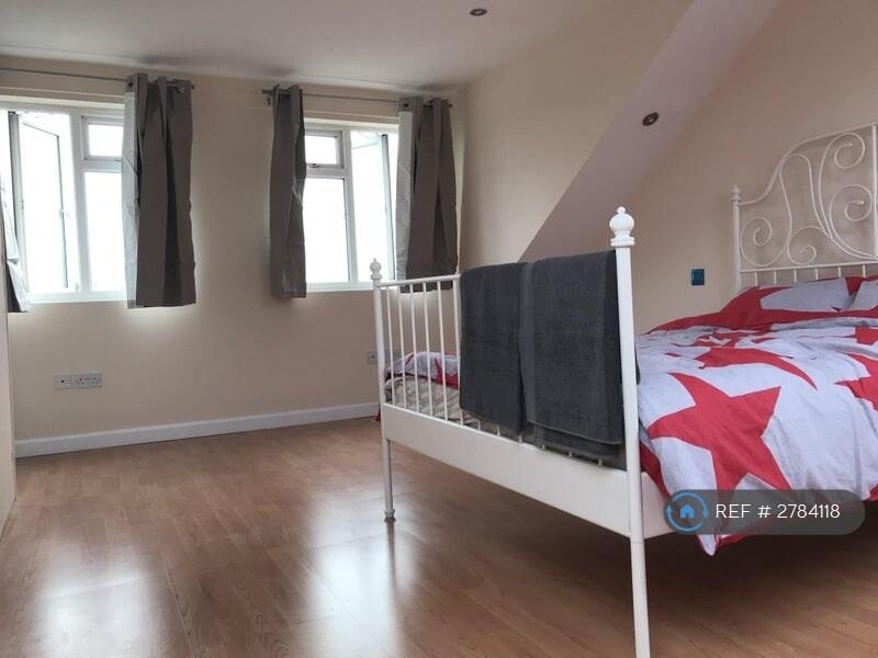Main image of property: Priors Gardens, Ruislip, HA4