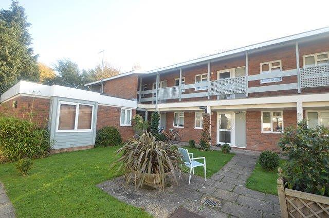 Main image of property: 1 bedroom Ground Floor Maisonette in Guildford