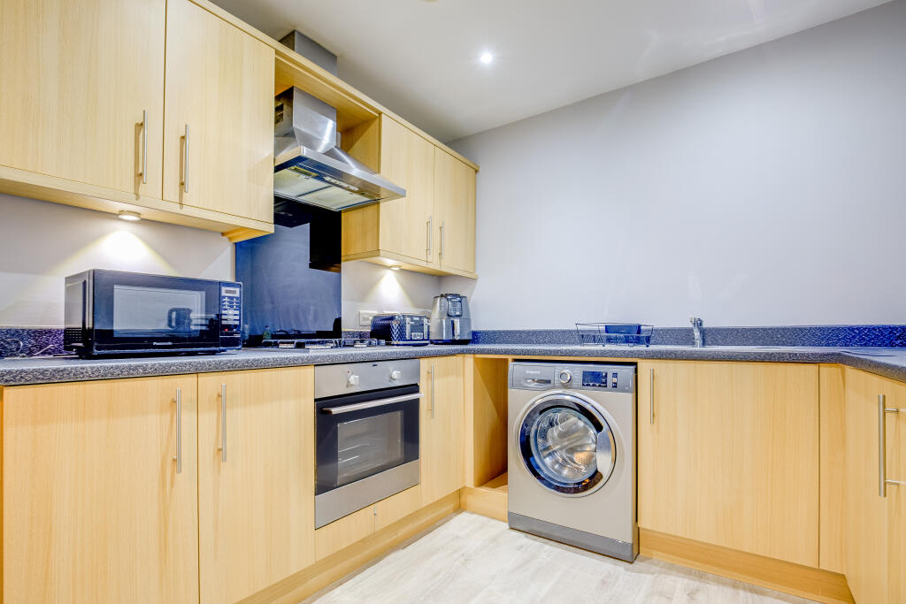 Richmond Way, Kimberworth, Rotherham, S61 photo 4
