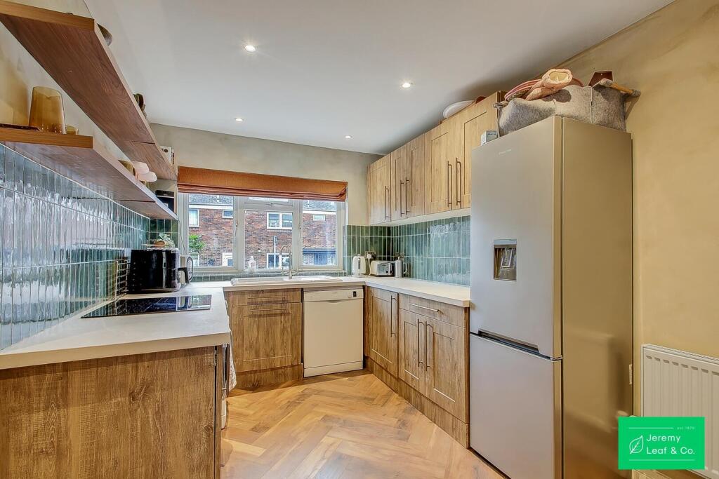 House in London - View 5