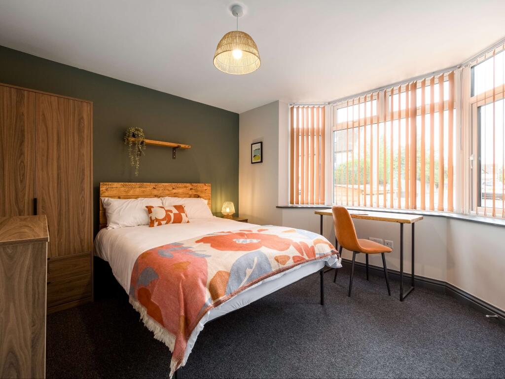Main image of property: Clive Road