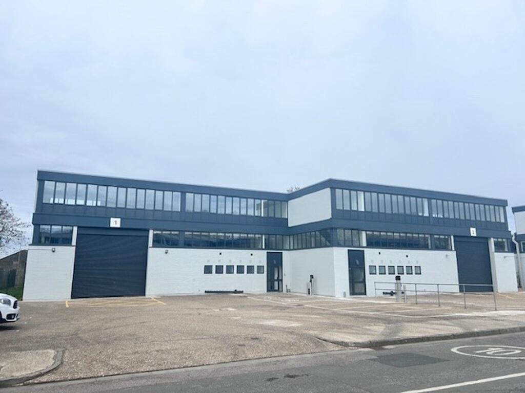 Main image of property: Unit 5 Eldon Way, Biggleswade, Bedfordshire, SG18 8NH