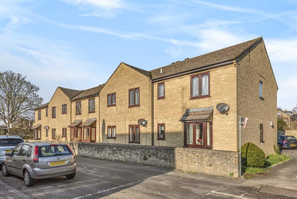 Main image of property: Swanlands House, 28 Swan Street, Eynsham, OX29