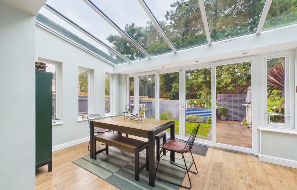 House in Nottingham, Woodthorpe - View 5