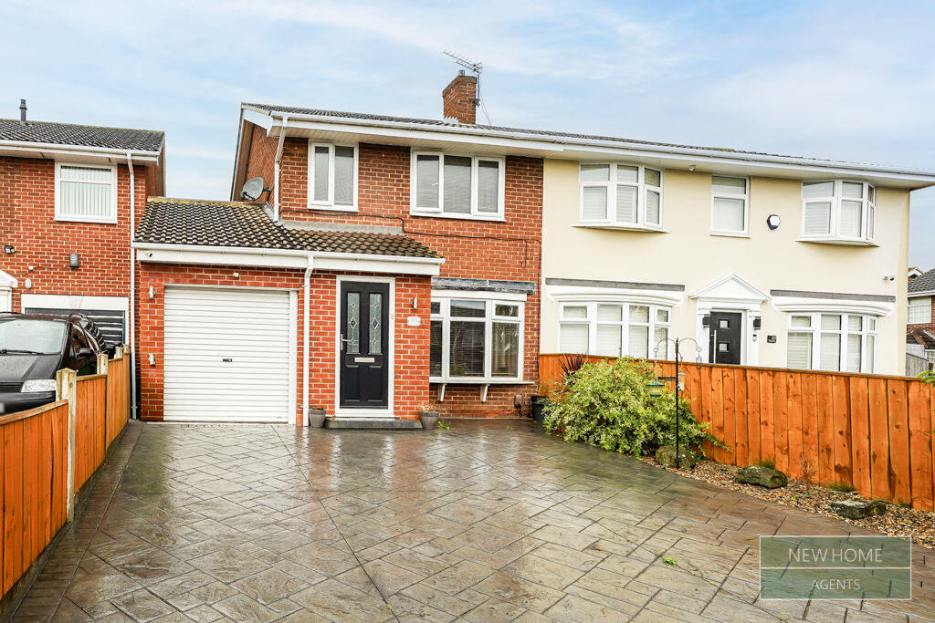 Main image of property: Chadderton Drive, Thornaby, Stockton-On-Tees, TS17 9QB