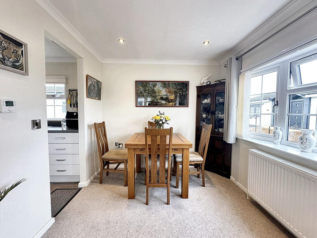 House in South Kesteven, Allington - View 4