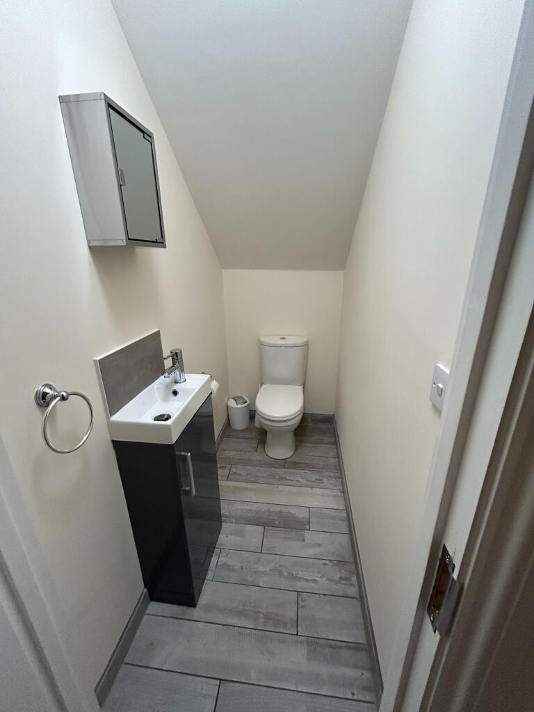 4 bedroom terraced house for rent