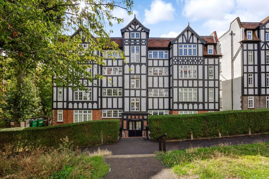 Main image of property: Makepeace Avenue, Holly Lodge Estate, N6
