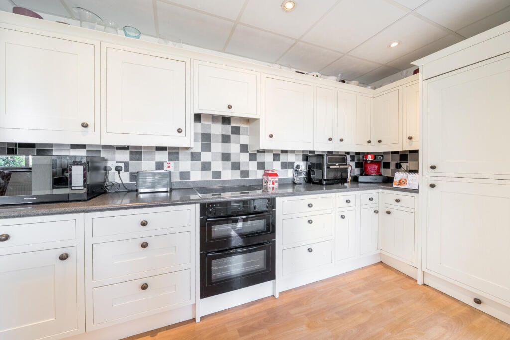 House in London, Royal Borough of Greenwich - More