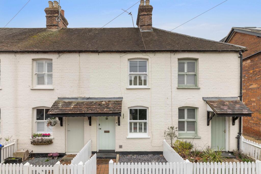 Main image of property: Lakes Lane, Beaconsfield, HP9