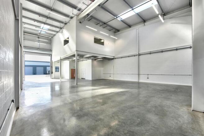 warehouse4.jpg