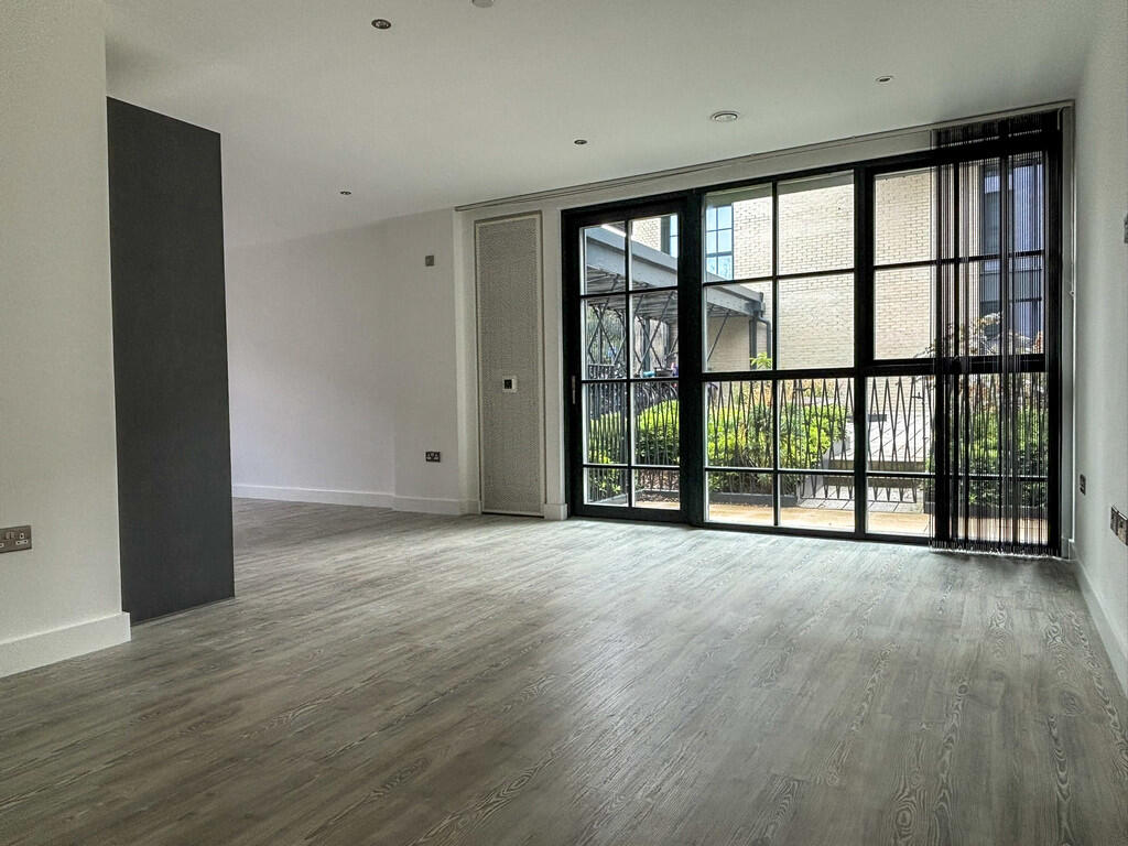 Apartment in Cambridge - More