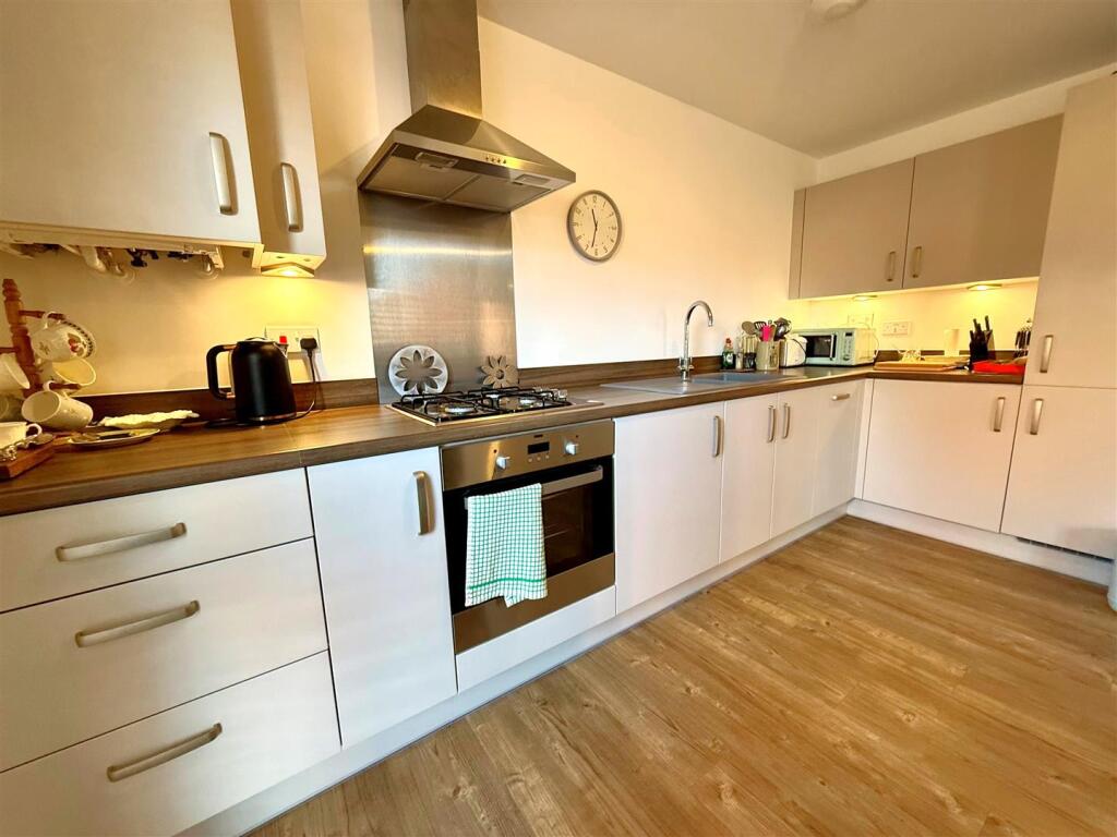 Whiteley Way, Whiteley photo 4