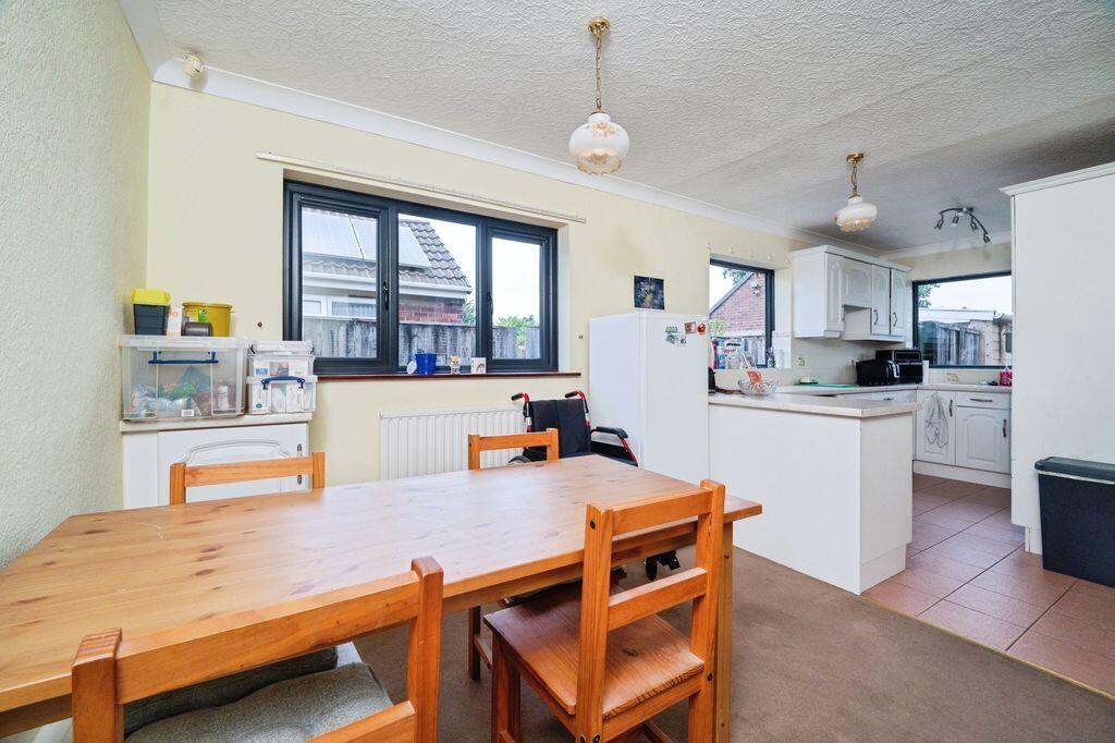 House in Immingham, North East Lincolnshire - View 4