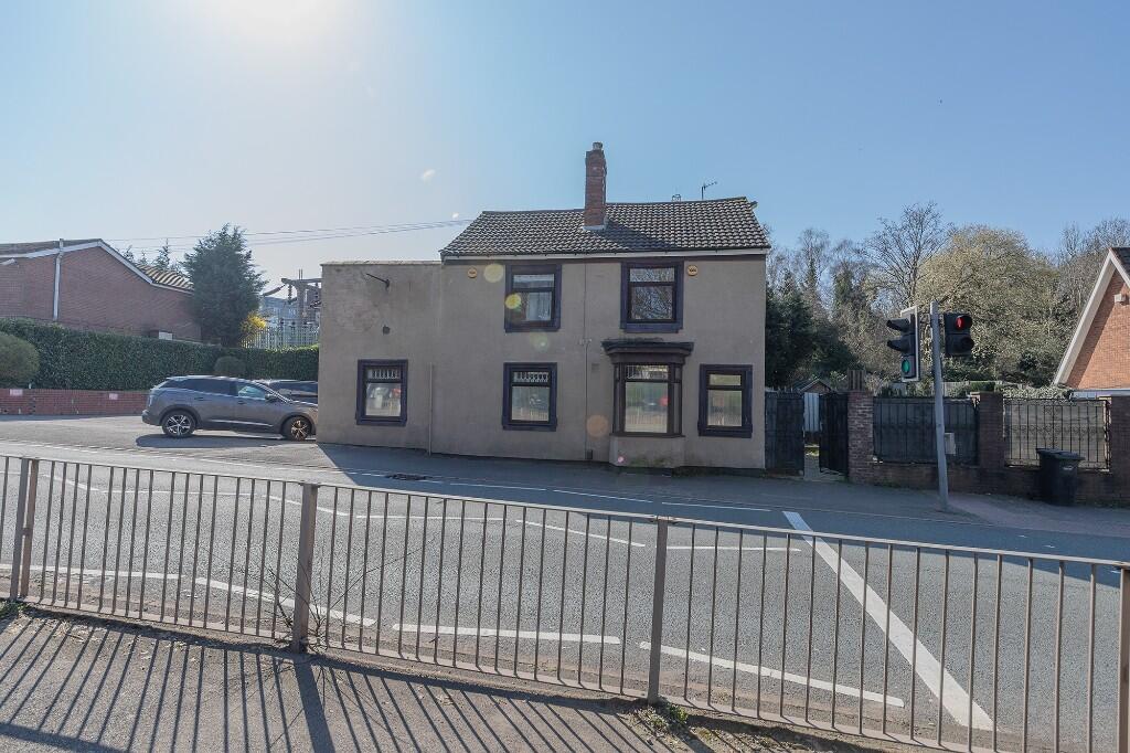 Main image of property: Dudley Road, Halesowen, B63