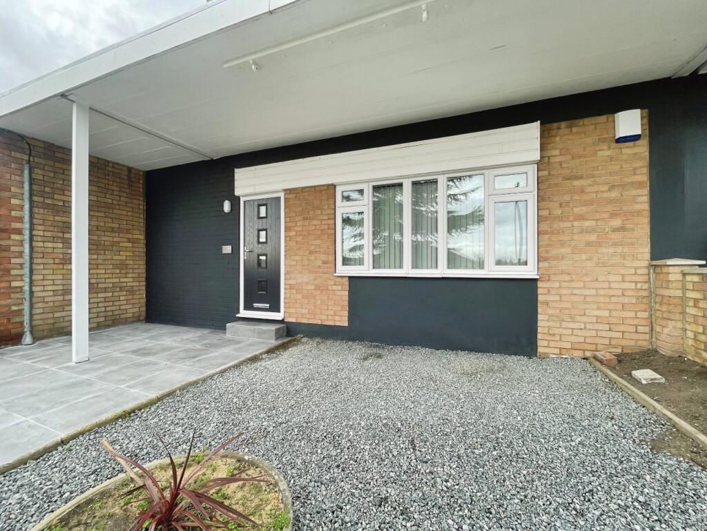 Main image of property: Springmead Drive, Garforth, Leeds, West Yorkshire, LS25