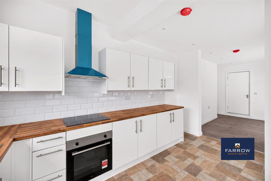 House in Hull, Kingston upon Hull - View 4