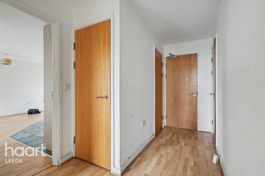 Apartment in Leeds, West Yorkshire - More