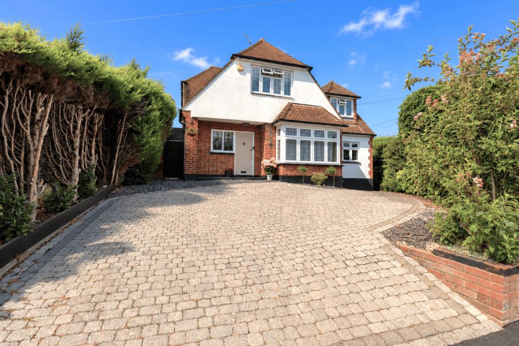 Main image of property: Holly Tree Gardens, Rayleigh, SS6