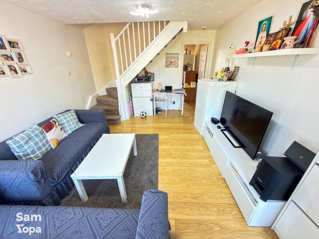 House in Colchester, Mile End - More