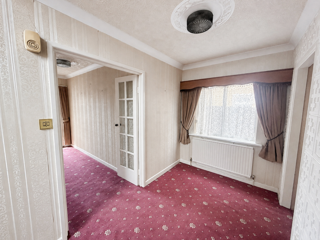 House in Dudley, West Midlands - View 2