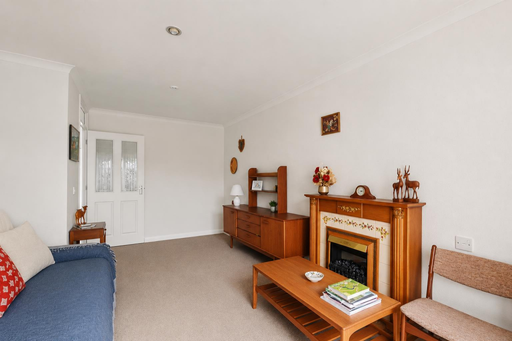 House in Nottingham, Toton - View 6