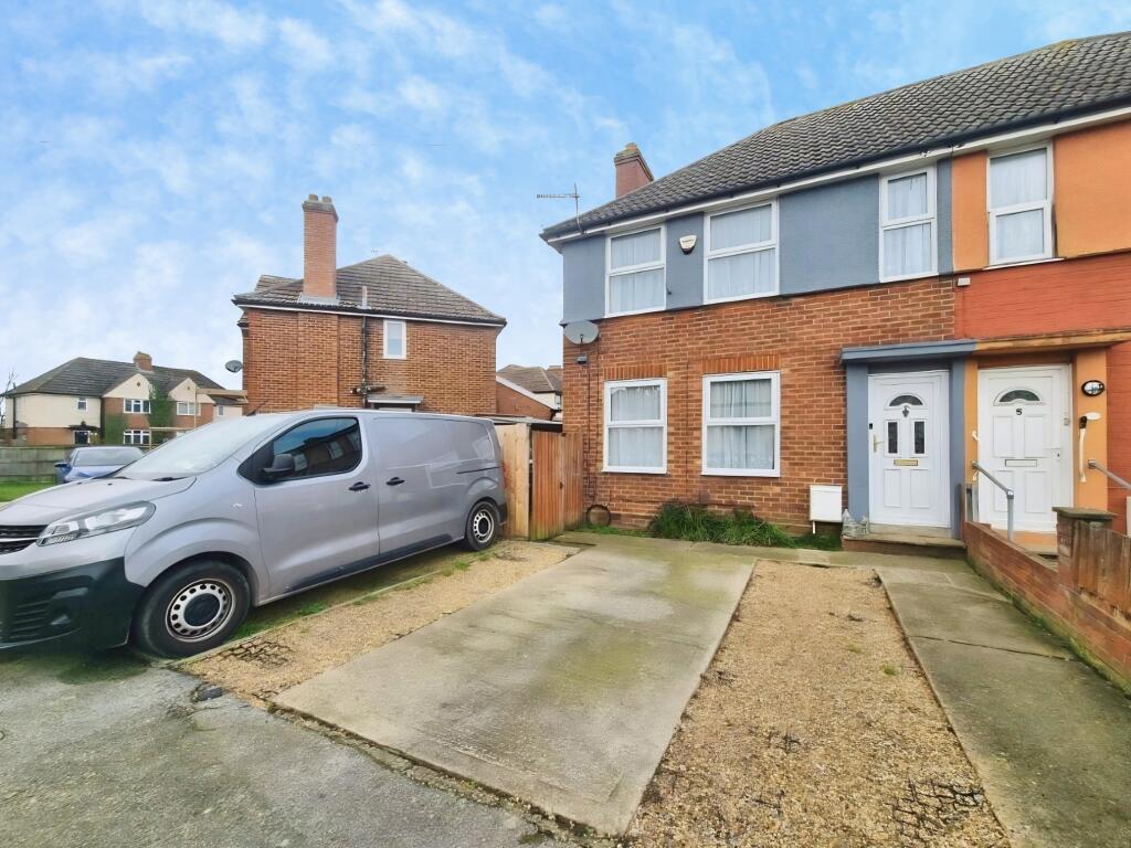 Main image of property: Byron Road, Ipswich, IP1