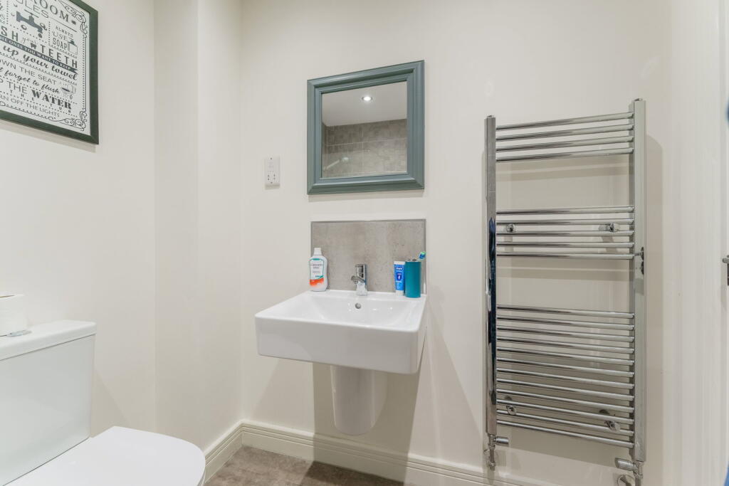 House in Barlby, Osgodby - View 6