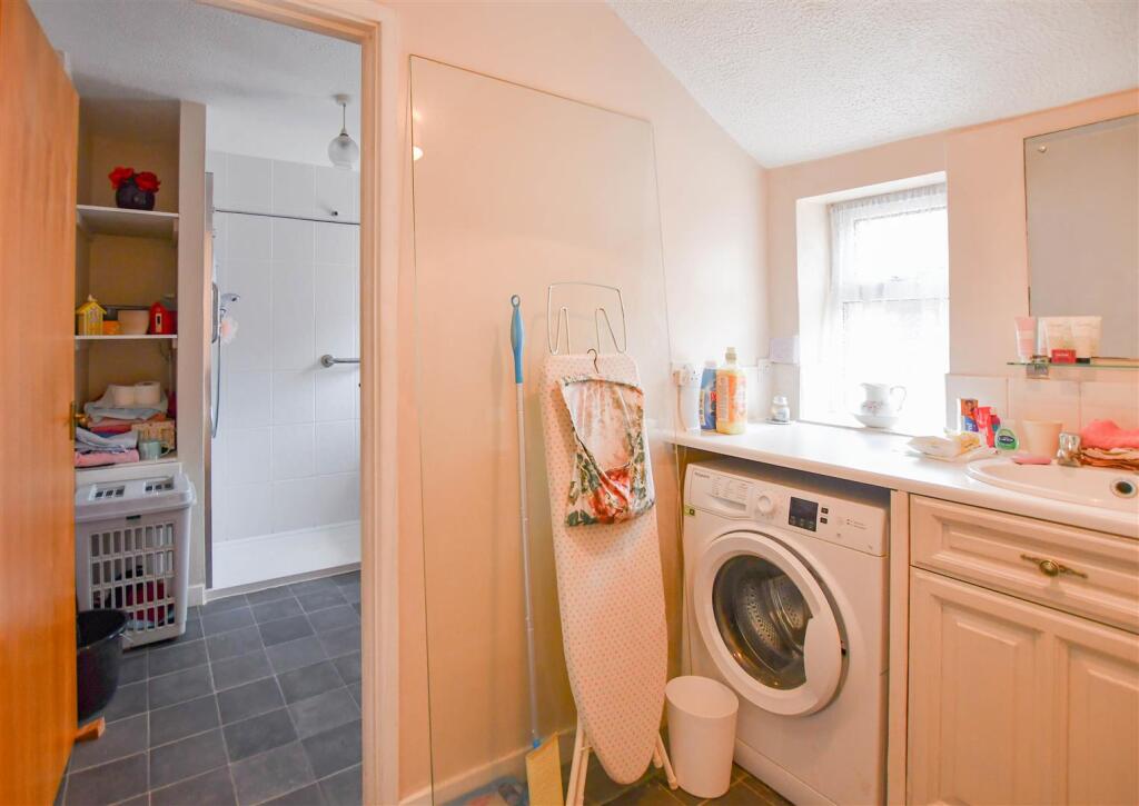 House in East Cambridgeshire, Fordham - View 4