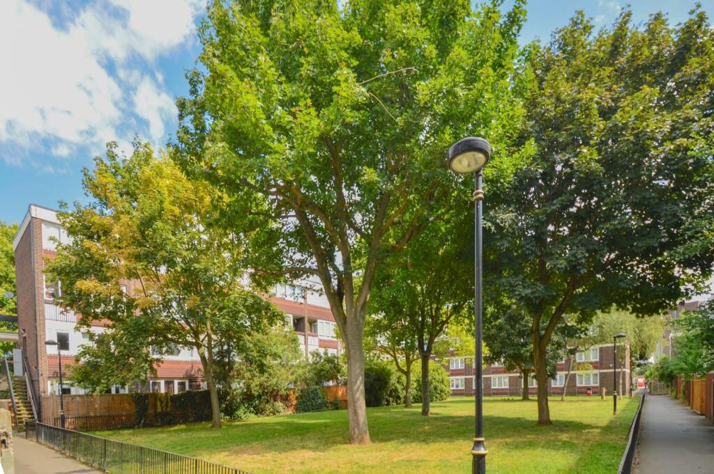 4 bedroom maisonette for rent