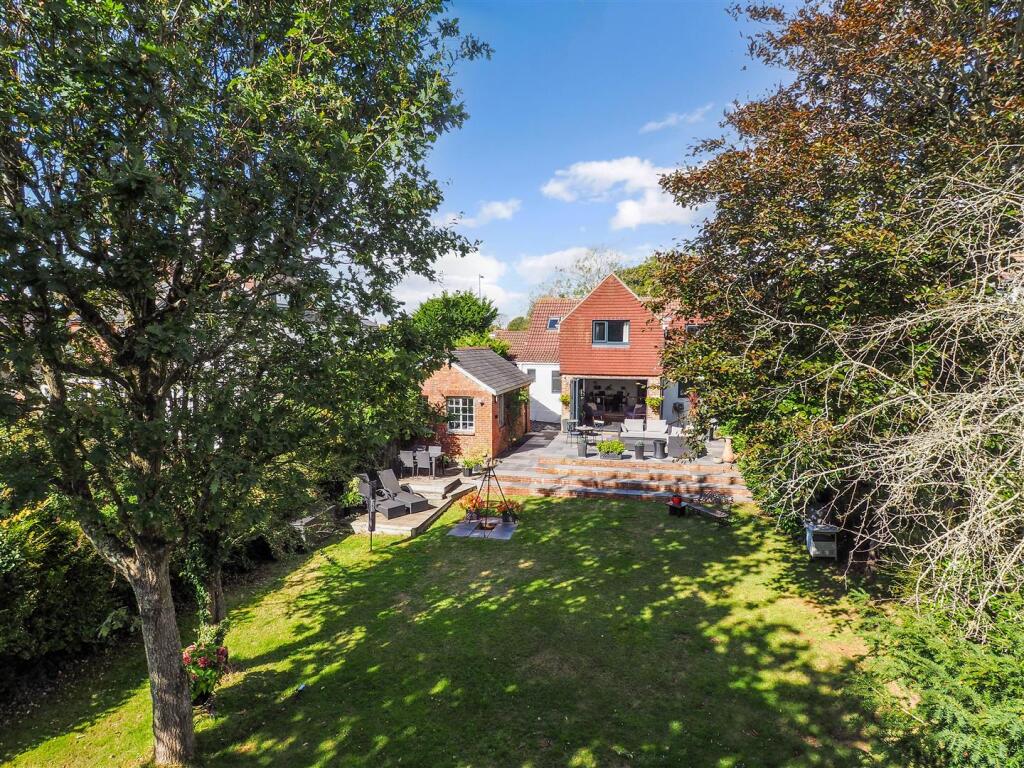 Main image of property: London Road, Cowplain