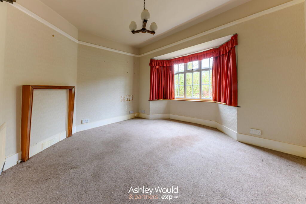 House in Birmingham, West Midlands - View 4