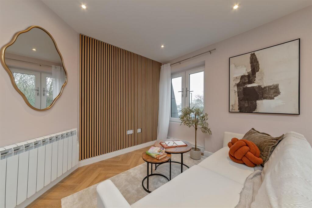 Apartment in St Albans - View 5