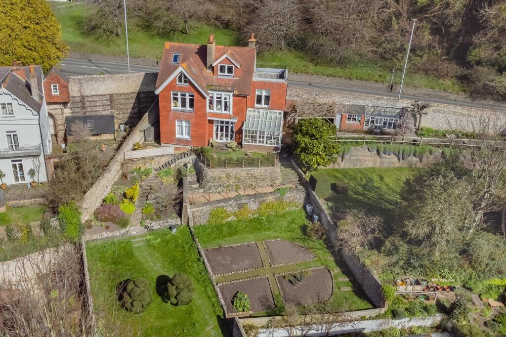 Main image of property: Malling Hill, Lewes, BN7