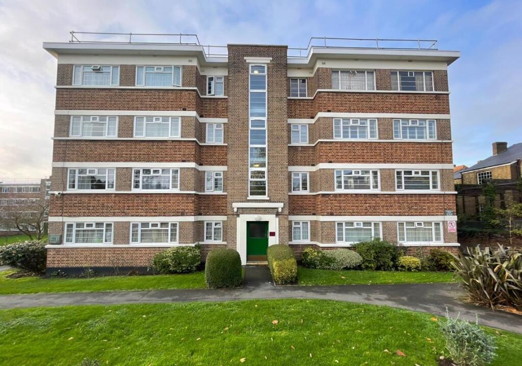Main image of property: Flat 51 Cameford Court, New Park Road, Streatham Hill, London, SW2 4LJ