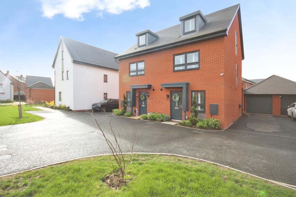 Main image of property: White Lias Way, Upper Lighthorne, Leamington Spa