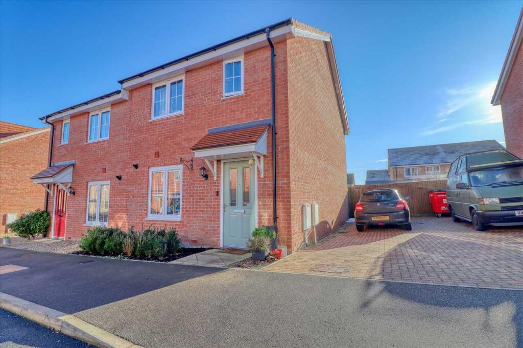 Main image of property: Honeypot Way, Walton on the naze