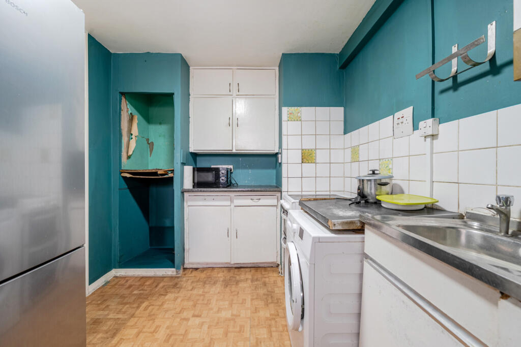 Apartment in London - View 2
