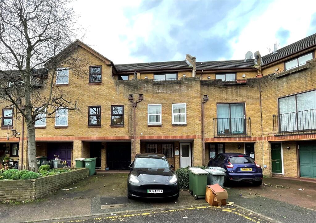 Main image of property: Clarence Road, Newham, London, E12