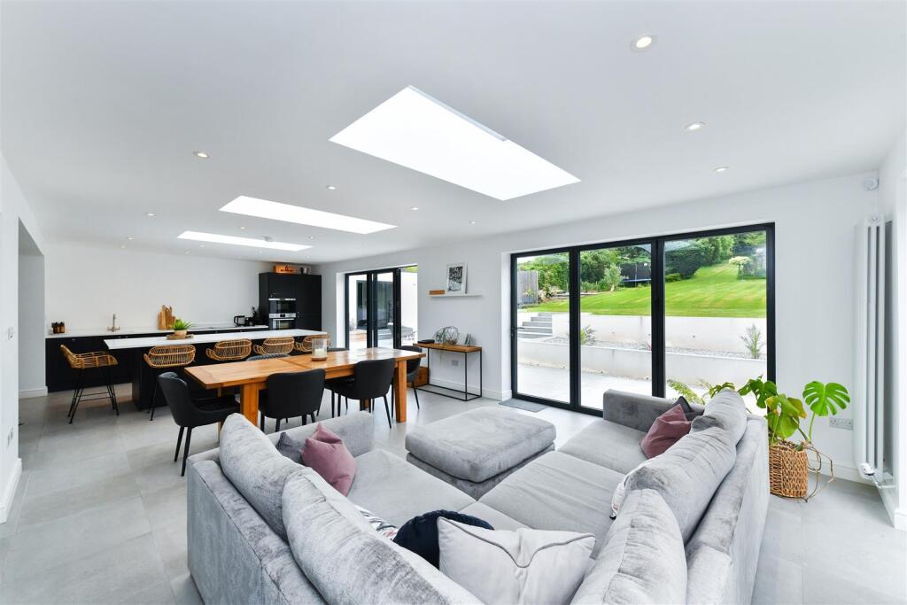 House in Nottingham, Lambley - View 6
