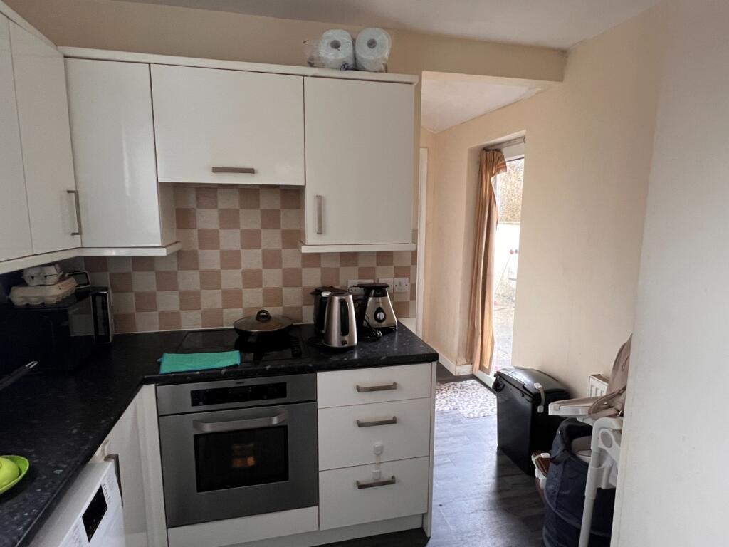 Additional image 4 of Goldcroft, Yeovil, Somerset, BA21 4DH