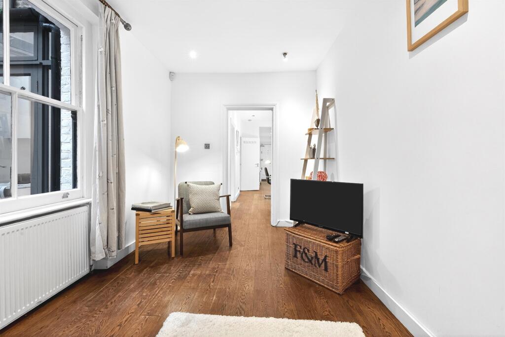 Main image of property: Ifield Road, London
