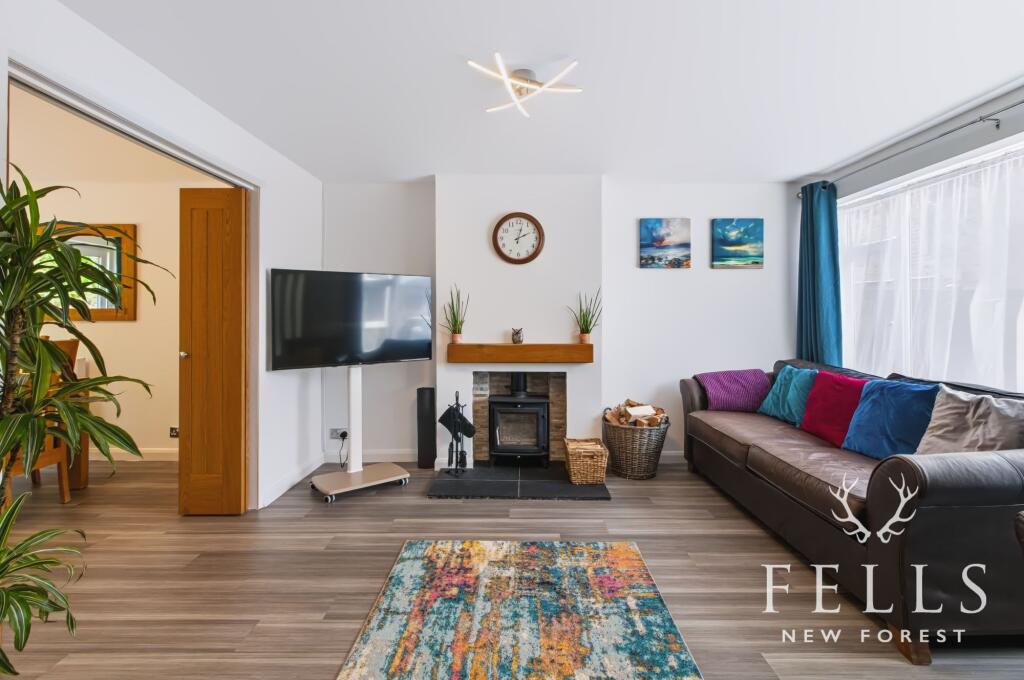 House in New Forest, Ringwood - View 5