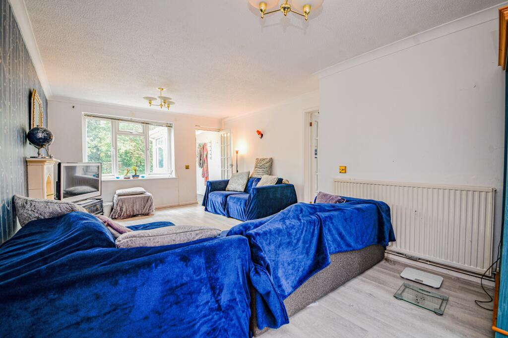 House in Southampton - View 4