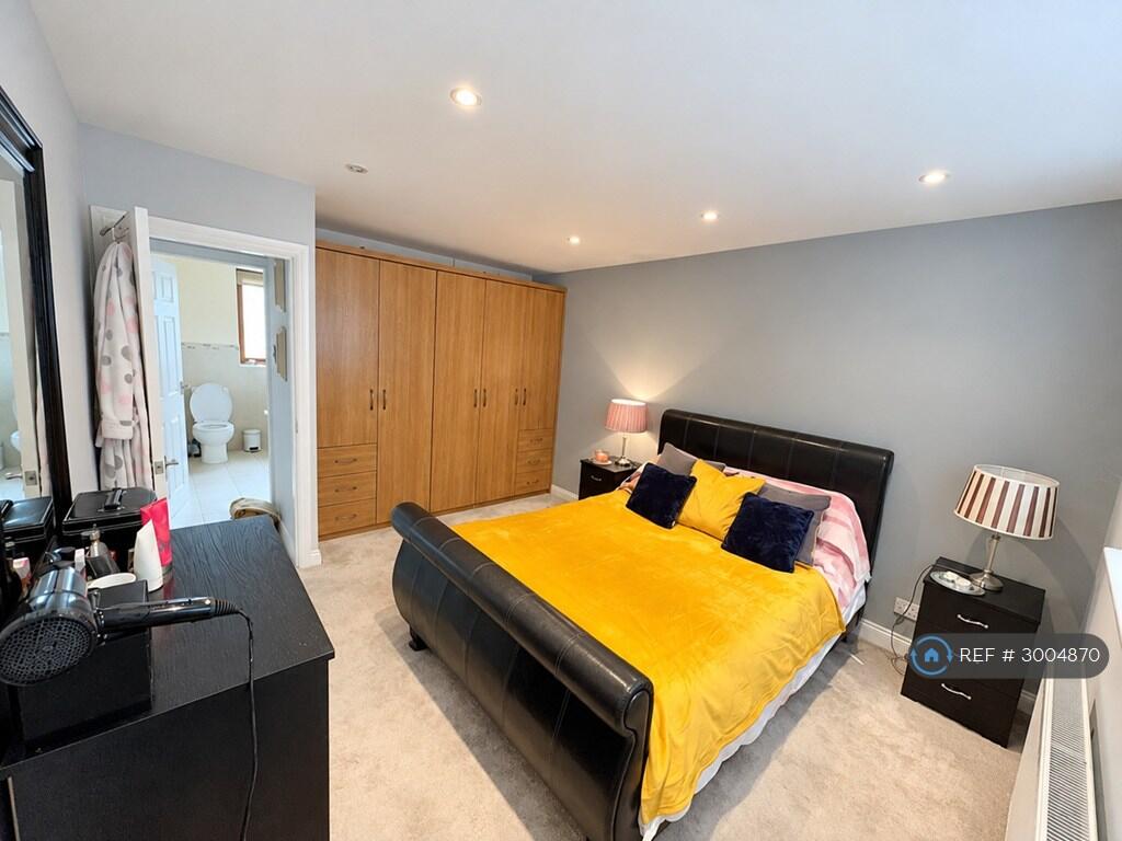 Main image of property: Garton Close, Nottingham, NG6