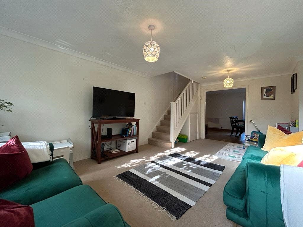 House in Reading, Warfield - View 2