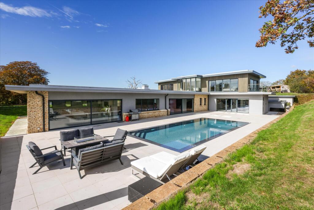 Main image of property: Hyde Lane, Cheltenham, Gloucestershire, GL51