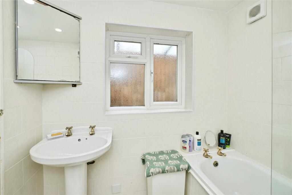 Additional image 11 of Formans Road, BIRMINGHAM, West Midlands, B11