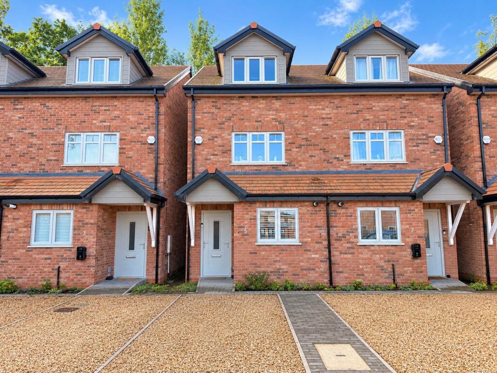 Main image of property: Beechwood Gardens, Heald Green